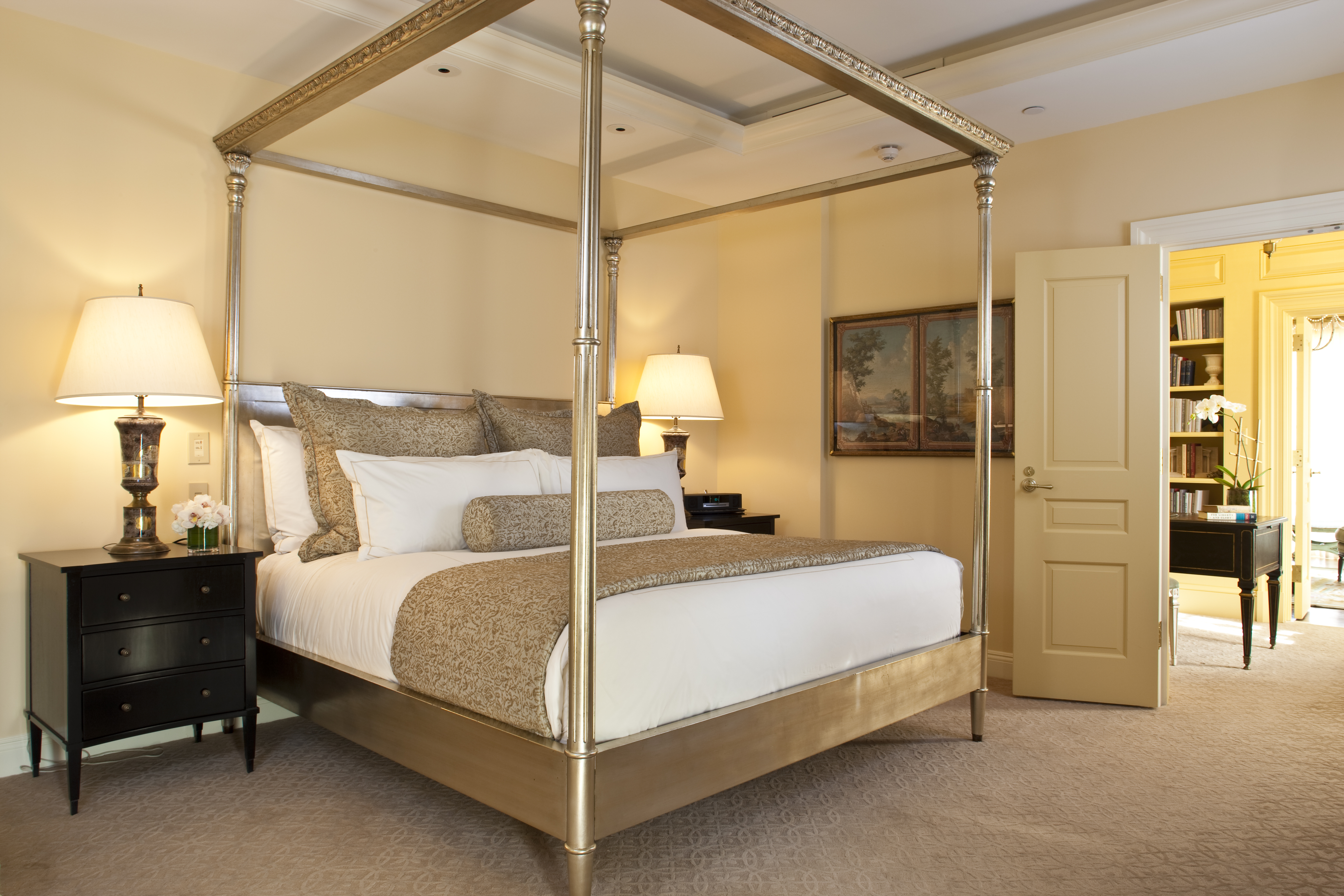 The Thomas Jefferson/Presidential Suite Bedroom